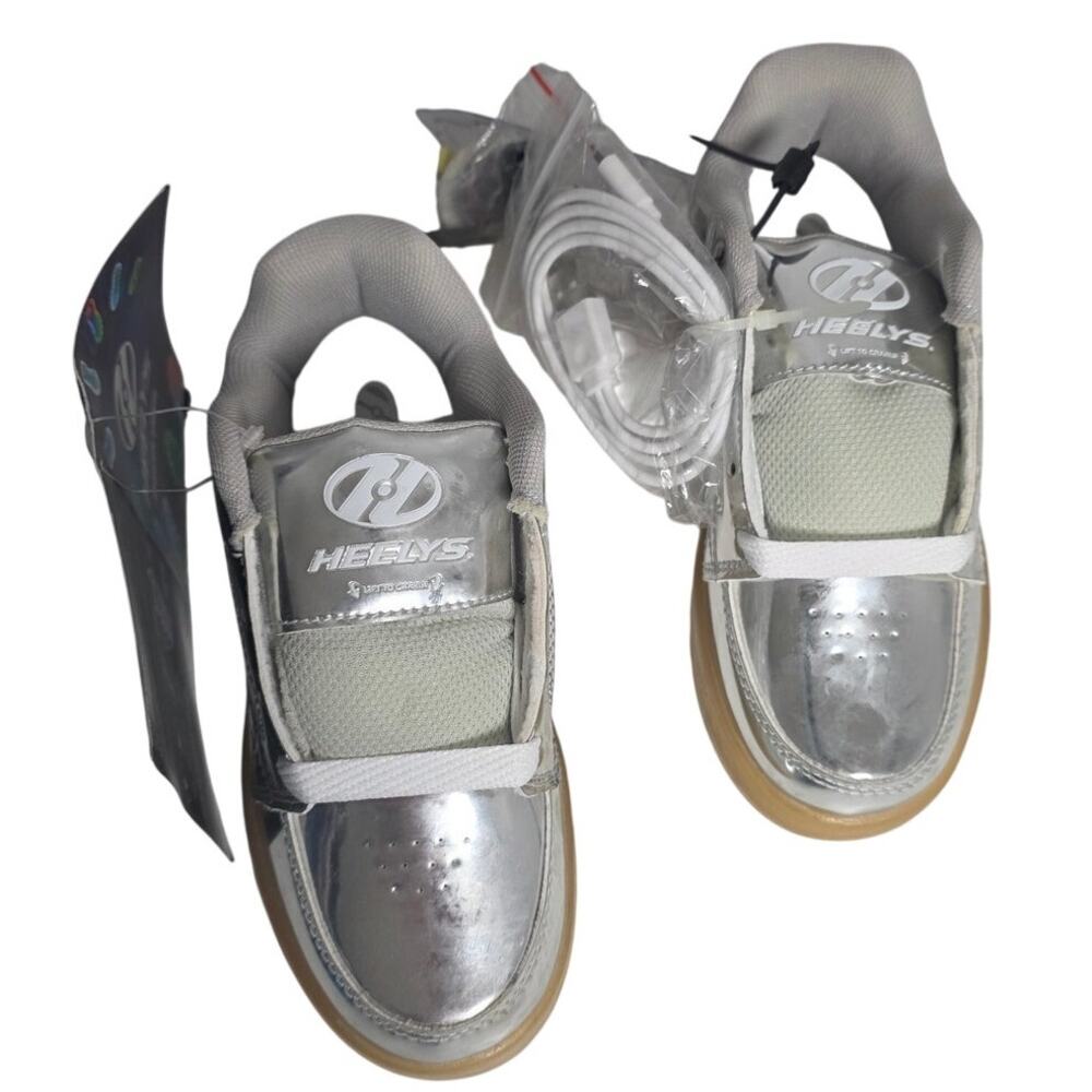 NIB Heelys Premium Lo Youth 13C Roller Skate Shoes EU 31 Silver Mirror Light up